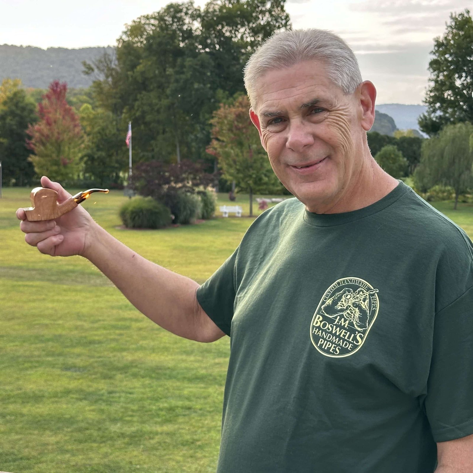 Boswell’s Pipes and Cigars Custom Logo T-Shirt Hunter Green